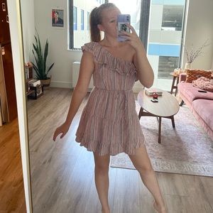 Coconut girl one shoulder dress 💕🌊🌴☀️